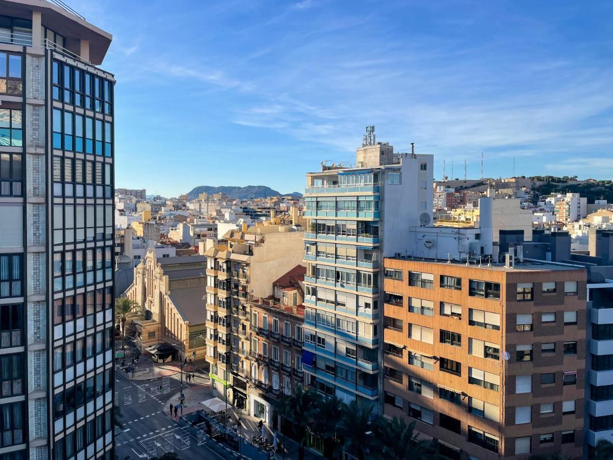 Amplio apartamento en pleno corazón de Alicante Exterior foto